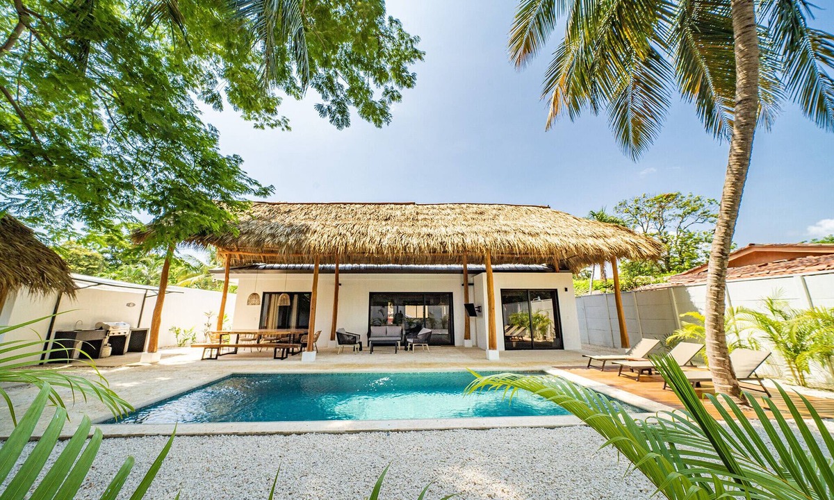 Potrero House | Perfect Beach Holiday Stay | Pool | Casa Marzo