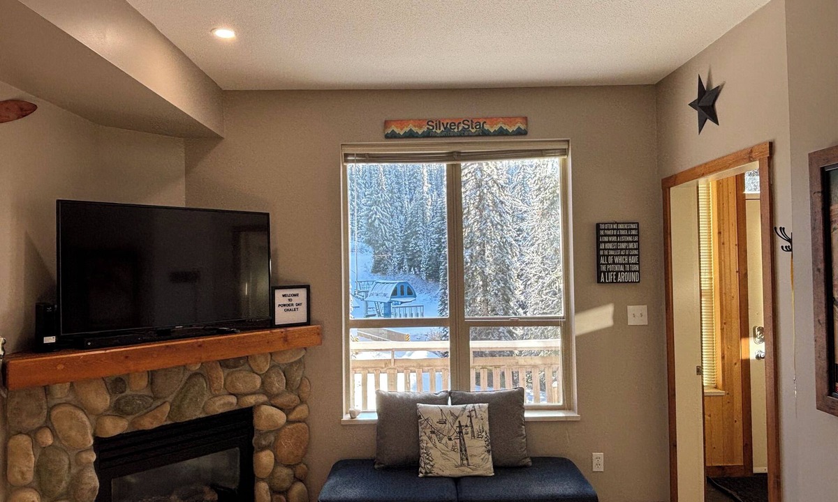 Silver Star Mountain Condo | Perfect Ground Floor Condo in Creekside - ski right from your door!