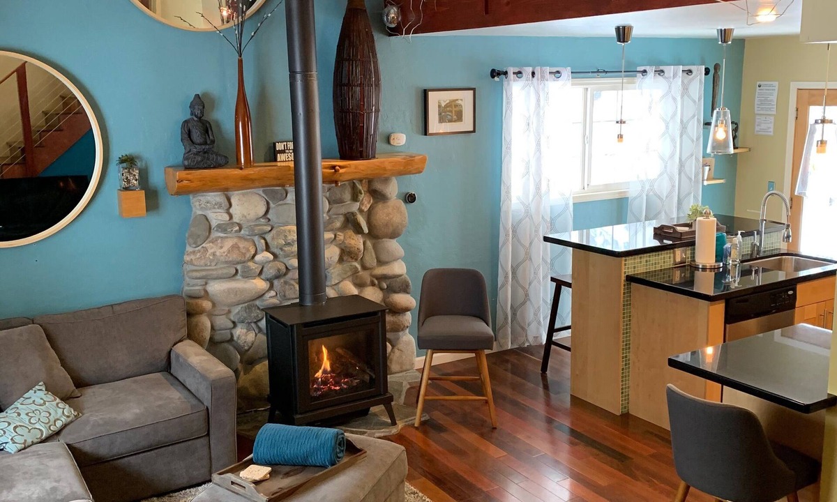 Tahoe Paradise Ski Chalet | Perfect Tahoe Getaway!