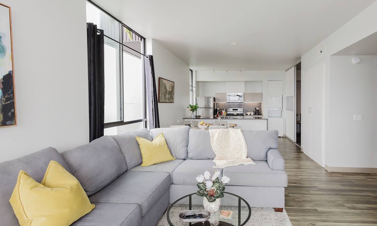 Little Italy Apartment | Piccola Italia with free garage parking