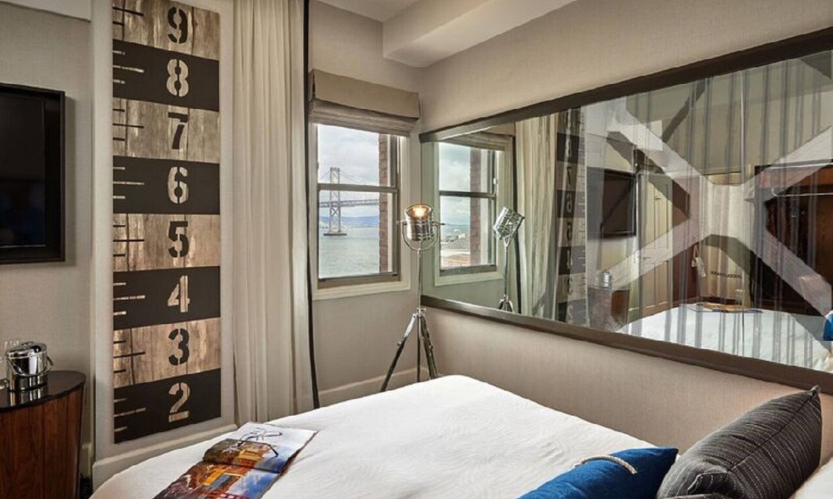 South Beach Hotel | Picturesque Bayfront Stays: Spacious Suite w/Living Area | Near Union Square