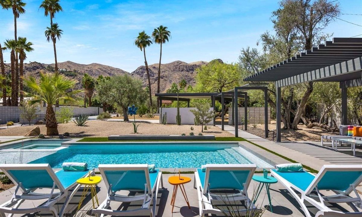 Araby Commons House | Poolside Mid-Century Paradise - Luxury Meets History: Iconic Architecture & Resort-Style Comfort