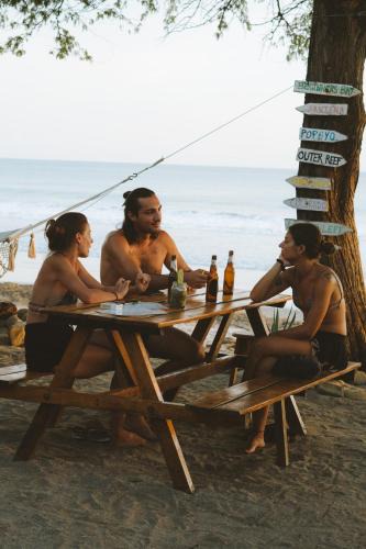 Jiquelite Hostel | Popoyo Republic