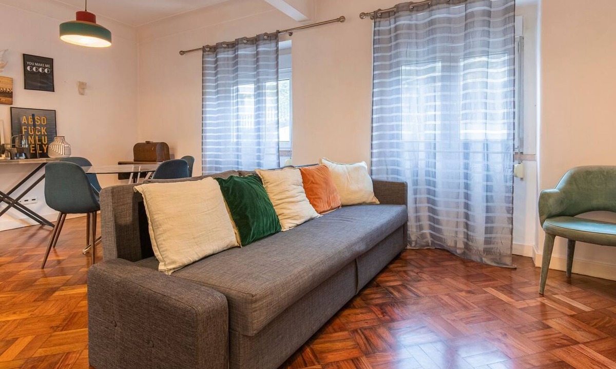 Principe Real Apartment | Príncipe Real Concept by LovelyStay
