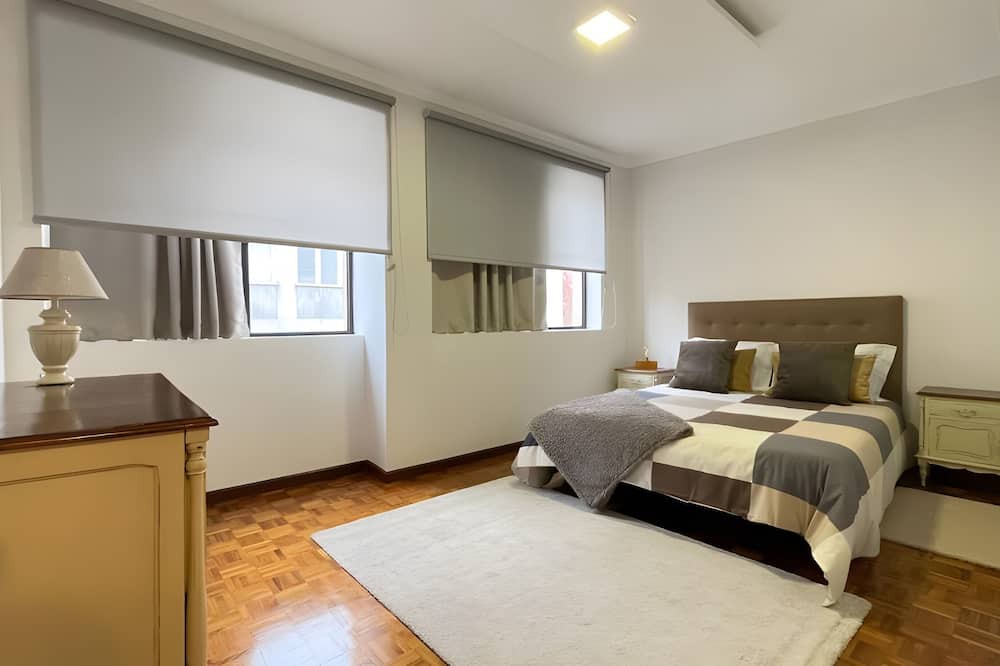 Sao Joao da Madeira Apartment | 'Praça AL T2' Apartment with Mountain View, Wi-Fi and Air Conditioning