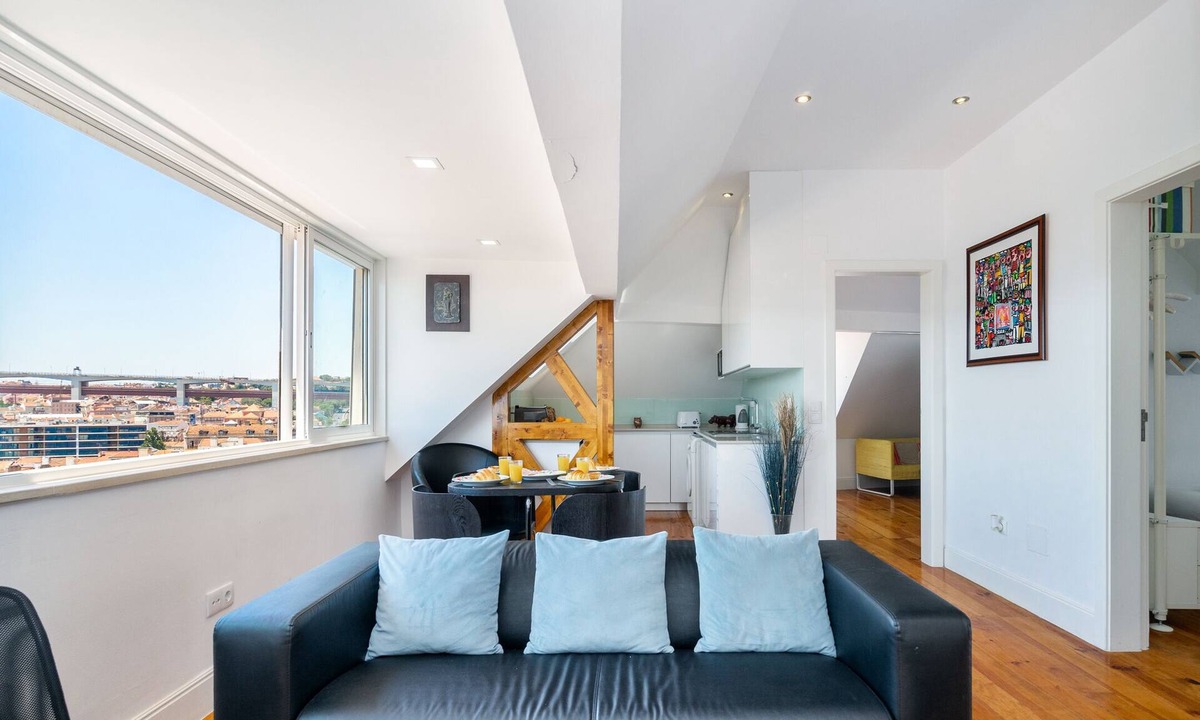 Lisbon Old Town Apartment | Premium River View Apartment