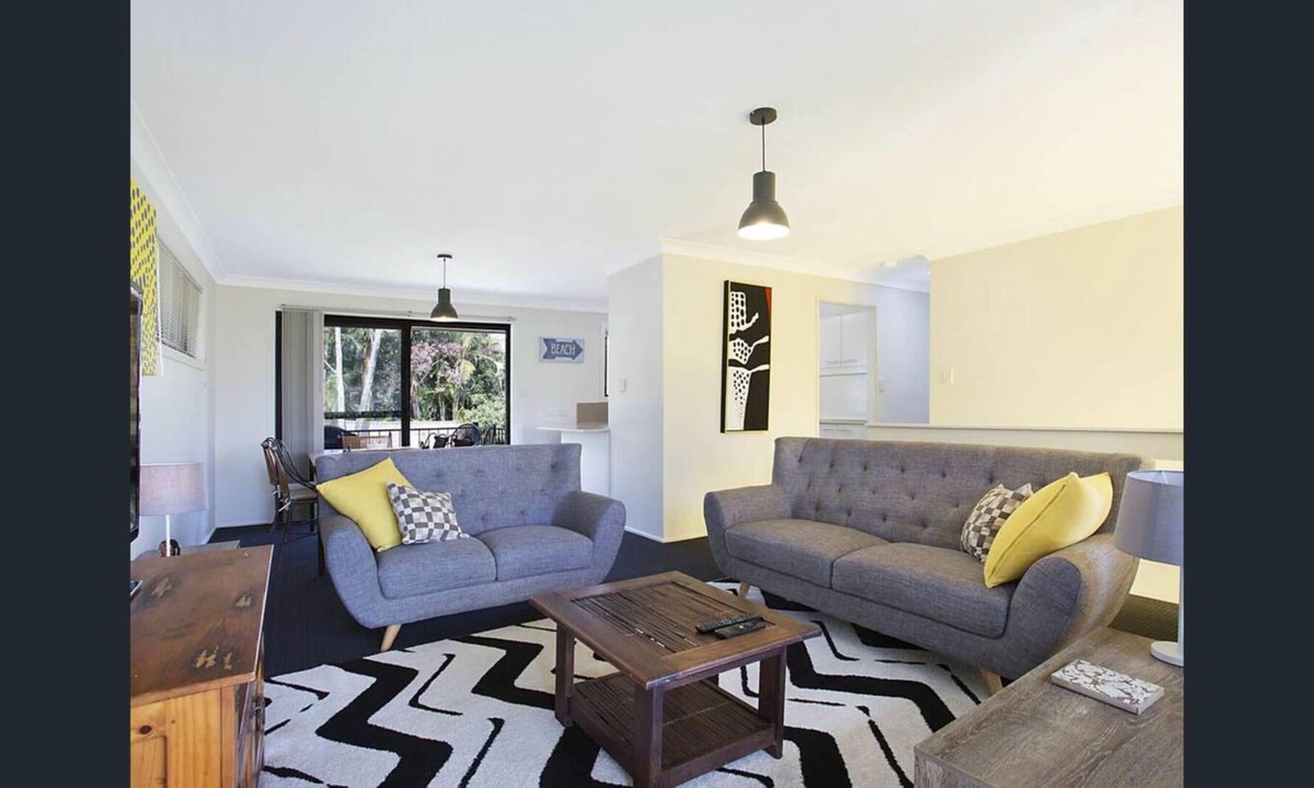Ashmore Apartment | Private Room in Pleasant Ashmore (R3)