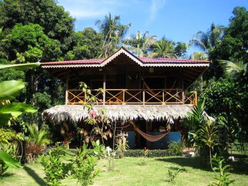 Punta Uva House | Punta Uva Puerto Viejo Beach Front House with Swimming Pool