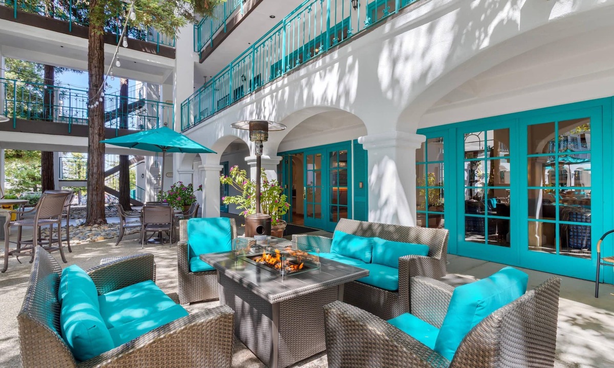San Luis Obispo Hotel | Quality Suites Downtown San Luis Obispo
