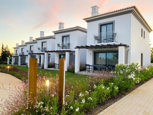 Mato Serrao Resort | Quinta do Algarvio Village
