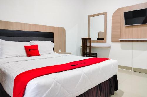 Panakkukang House | RedDoorz at Jalan Perintis Kemerdekaan Makassar