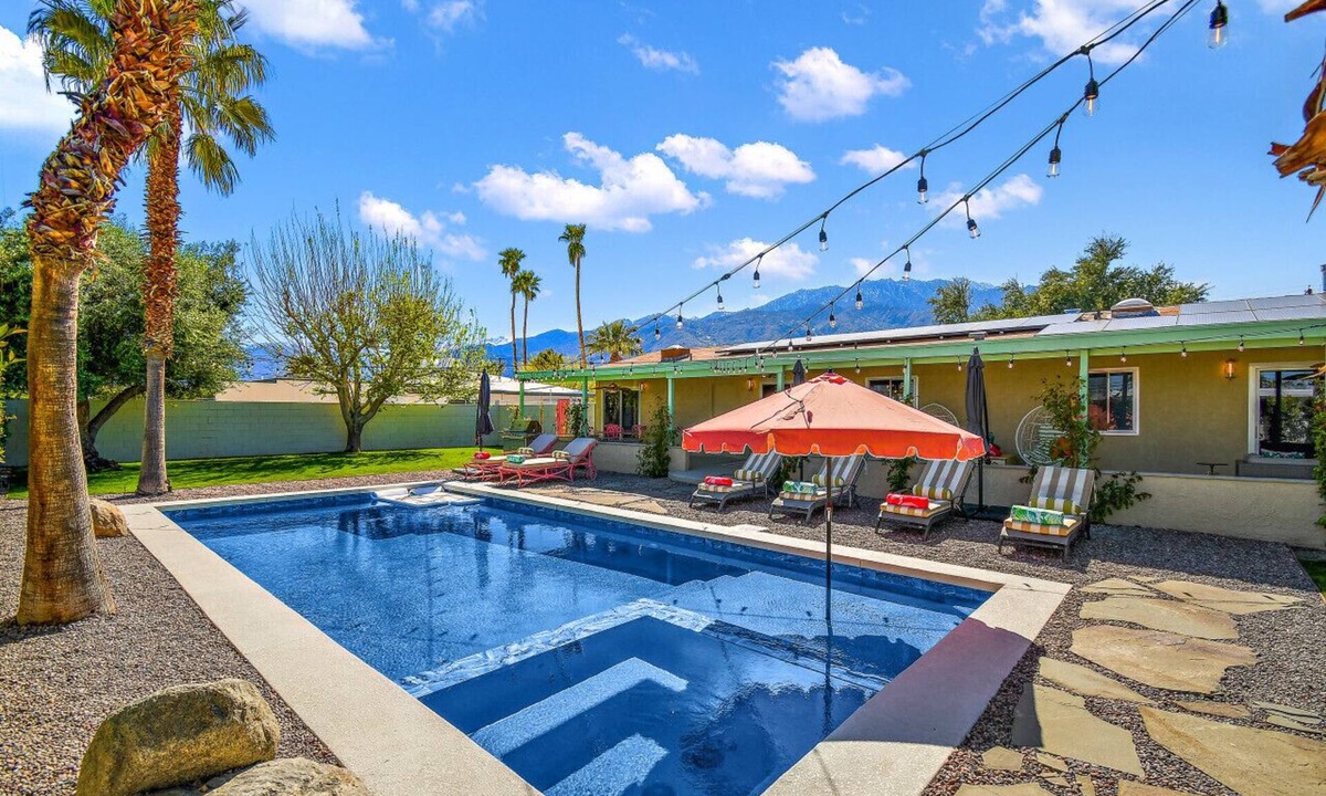 Racquet Club South House | Regency Poolside Retreat