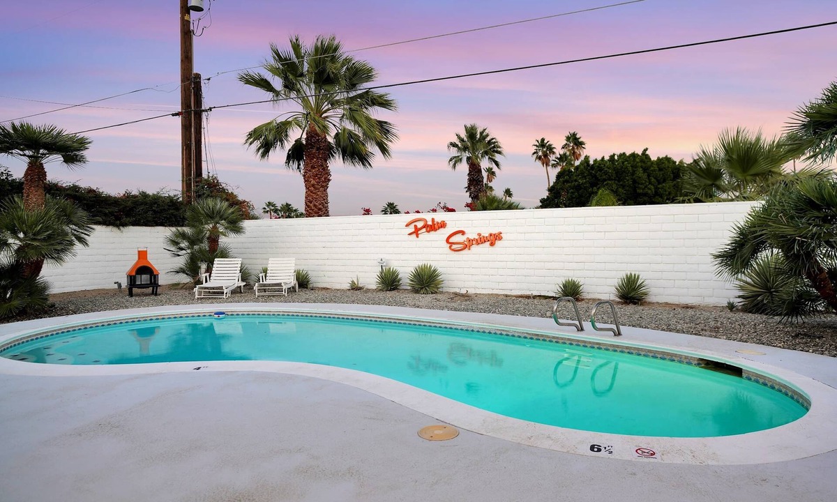 Racquet Club South House | Retro Pool Home Downtown Palm Springs Sleeps 6