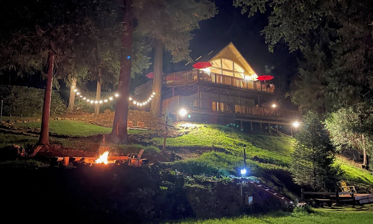 Glencoe Cabin | Riversong - Private Riverfront Retreat on 5 acres. Pet-Friendly Upgraded Cabin