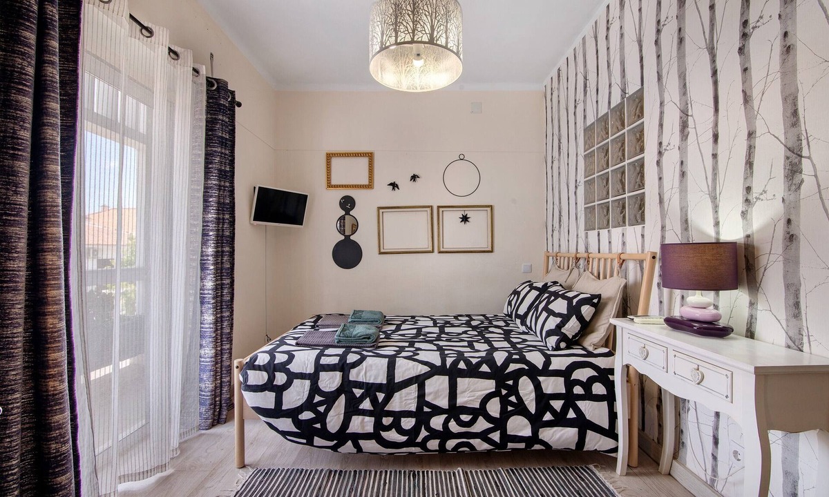 Sao Bras de Alportel Apartment | Room 'Quarto Duplo Com Varanda' with Balcony, Wi-Fi and Air Conditioning
