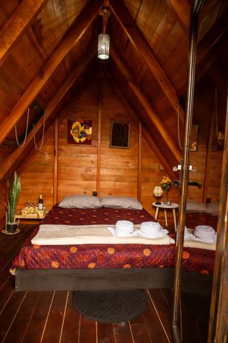 Rivas Cabin | Rousse Cabin