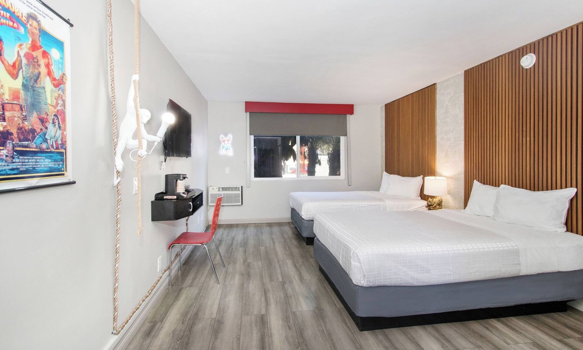 Chinatown Hotel | Royal Pagoda Motel