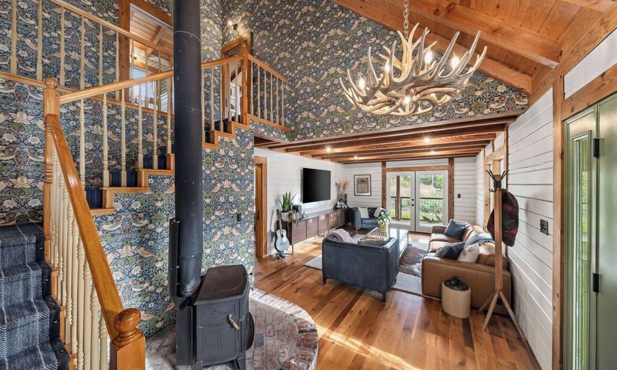 Arroyo Grande House | Rustic Modern Cabin!