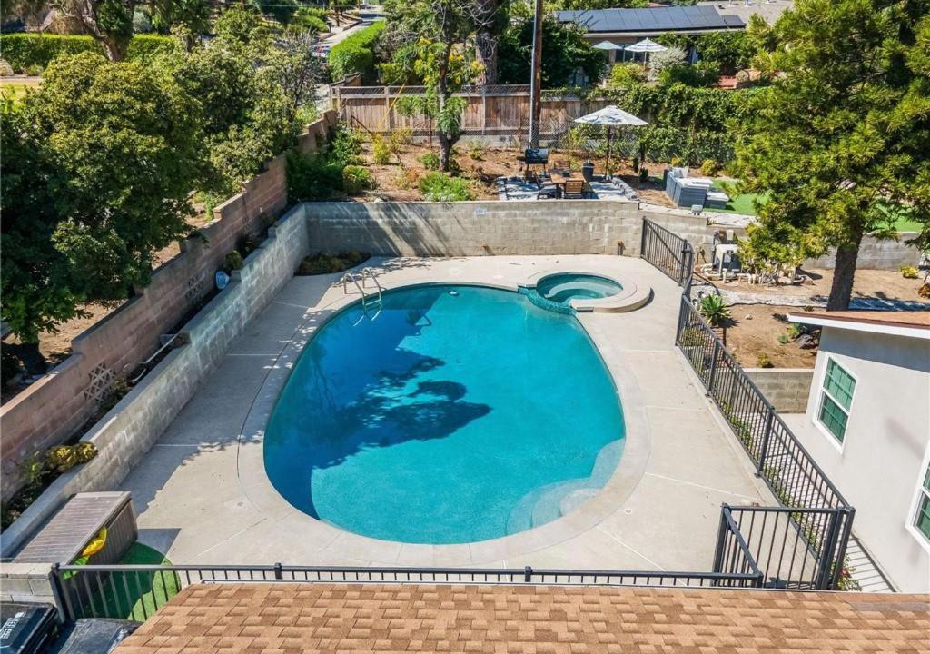 Sierra Madre House | Salt Water Pool Over Look Rocky Mountain View
