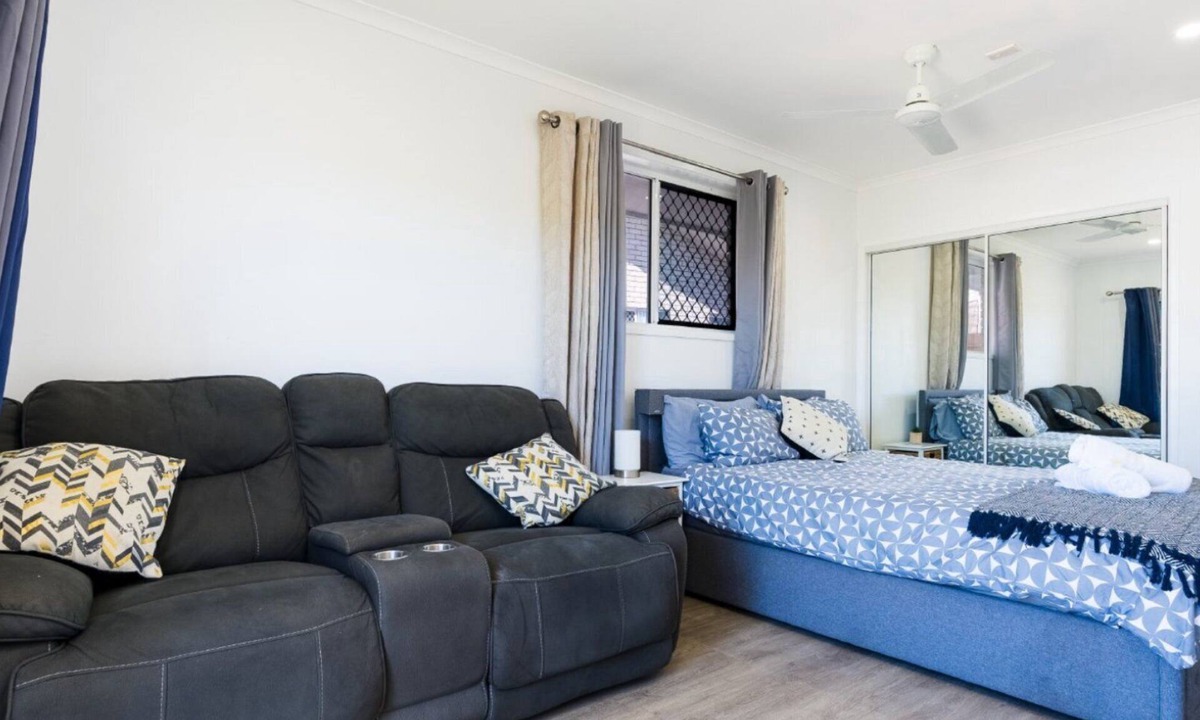 Sandstone Point Apartment | Sandstone Point Cove Studio