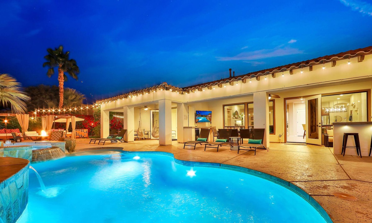 Indio House | Santana: Pool, Spa, Fire Pit, Sand Box