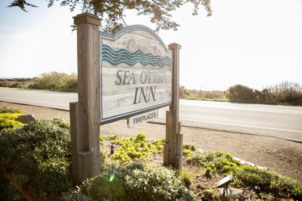 San Simeon Hotel | Sea Otter Inn