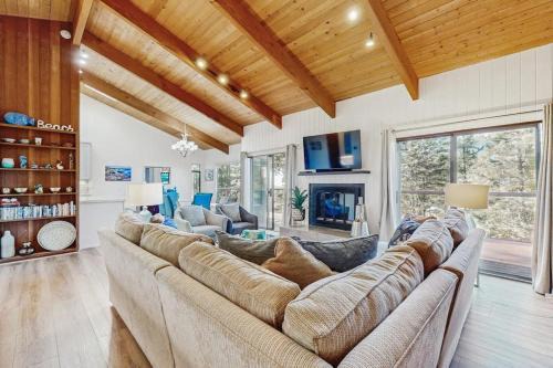 Gualala House | Sea Raven