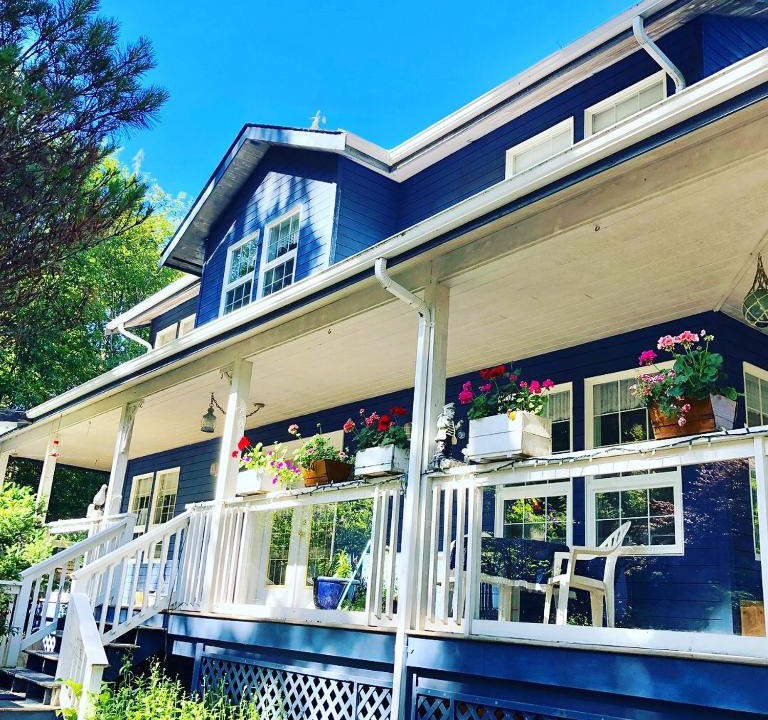 Tofino Bed & Breakfast | Seafarer Bed & Breakfast