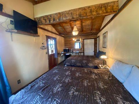 Squaw Valley Apartment | Sequoia Suite