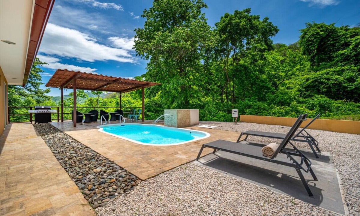 Tamarindo House | Serene Mar Azul Zen Villa w/Pool & Yoga Platform