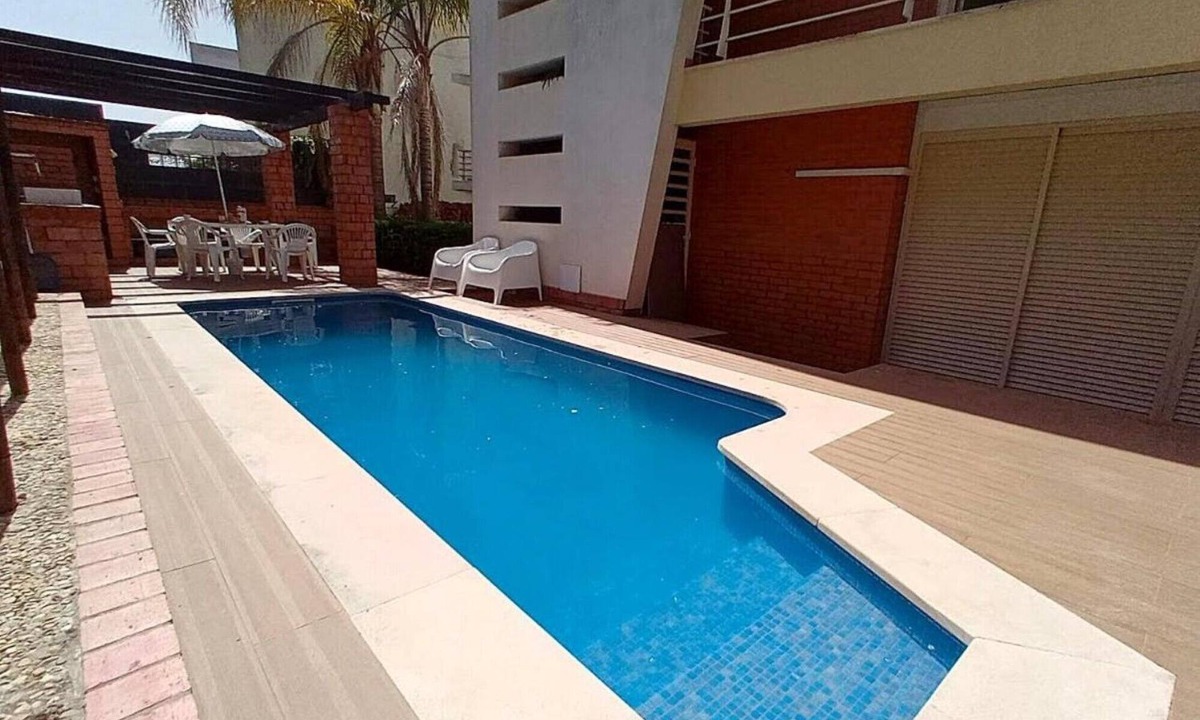 Faulha Villa | Sesimbra Charming Pool Duplex BBK & Garden