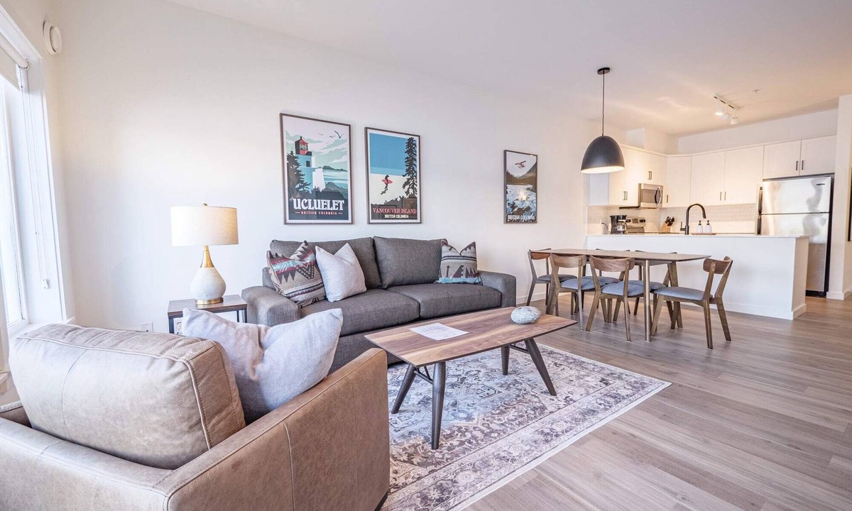 Ucluelet Condo | SIGNATURE COLLECTION ONE BEDROOM KING SUITE + OUTDOOR SOAKER TUB ON PATIO