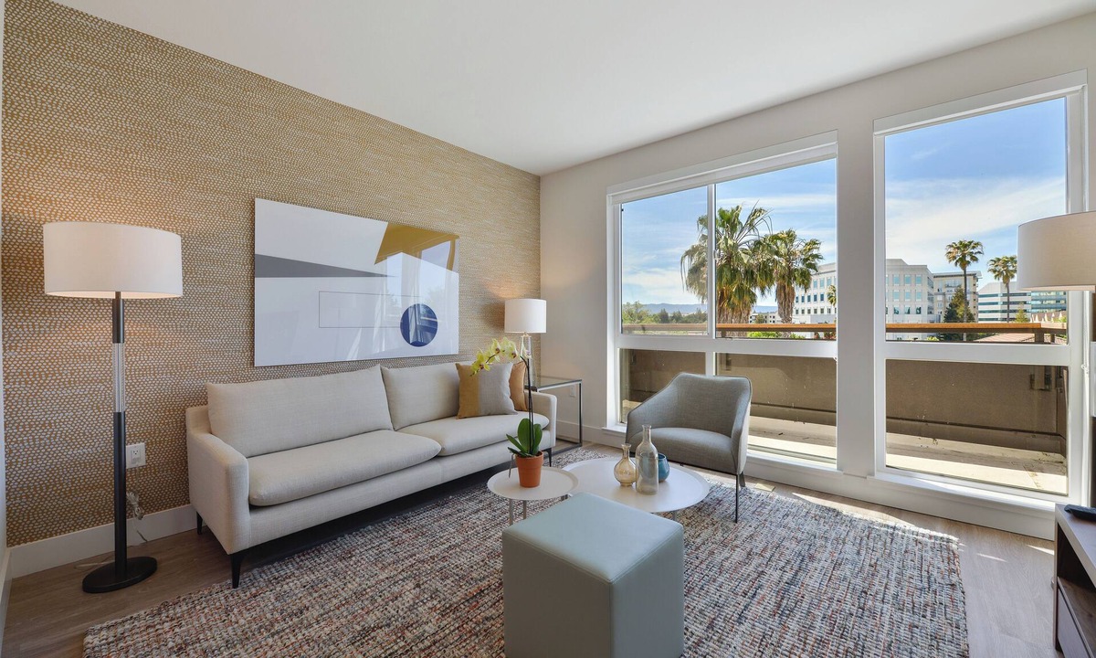 Mountain View Apartment | Silicon Valley One Bedroom with Luxury Amenities