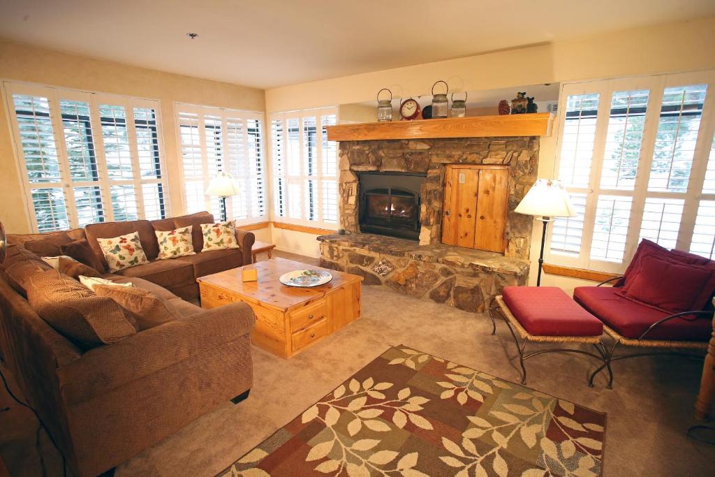 Mammoth Lakes House | Silver Bear # 20
