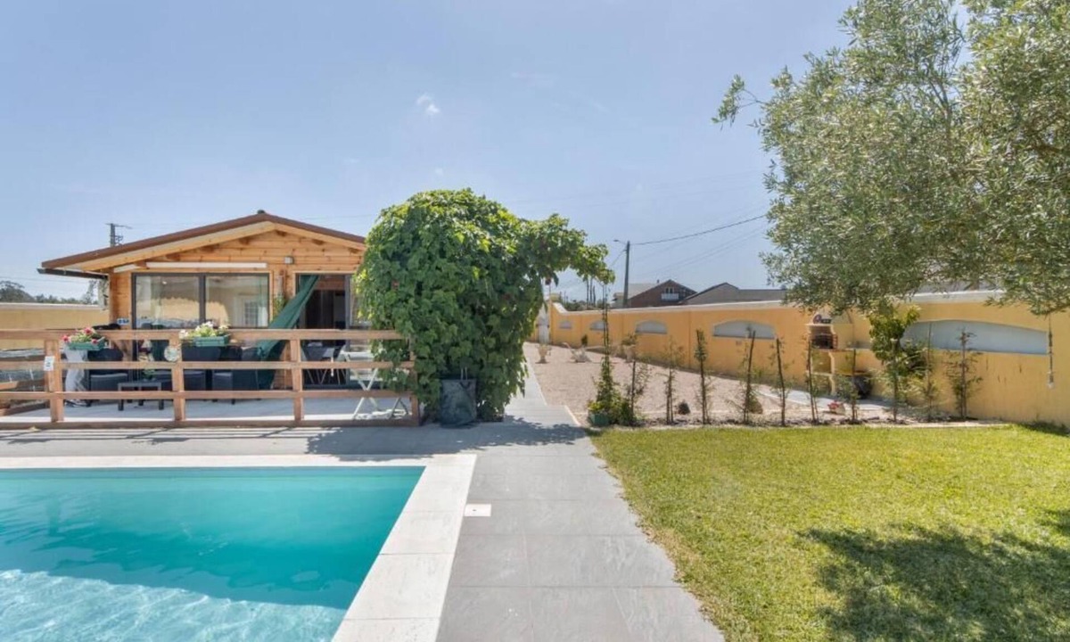 Ponte de Vagos House | Small Paradise Near Portuguese Venice 2