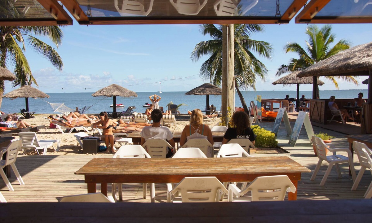 Wailoloa Resort | Smugglers Cove Beach Resort and Hotel