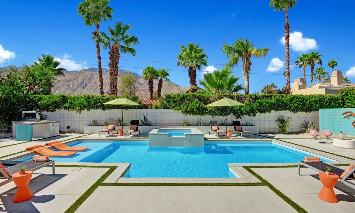 Palm Springs House | Soronto Retreat - Modern Luxury In Central Palm Springs