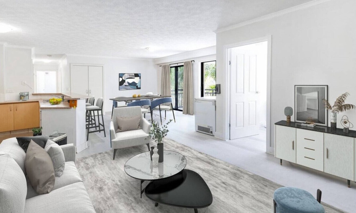Southport Apartment | Southport Central location