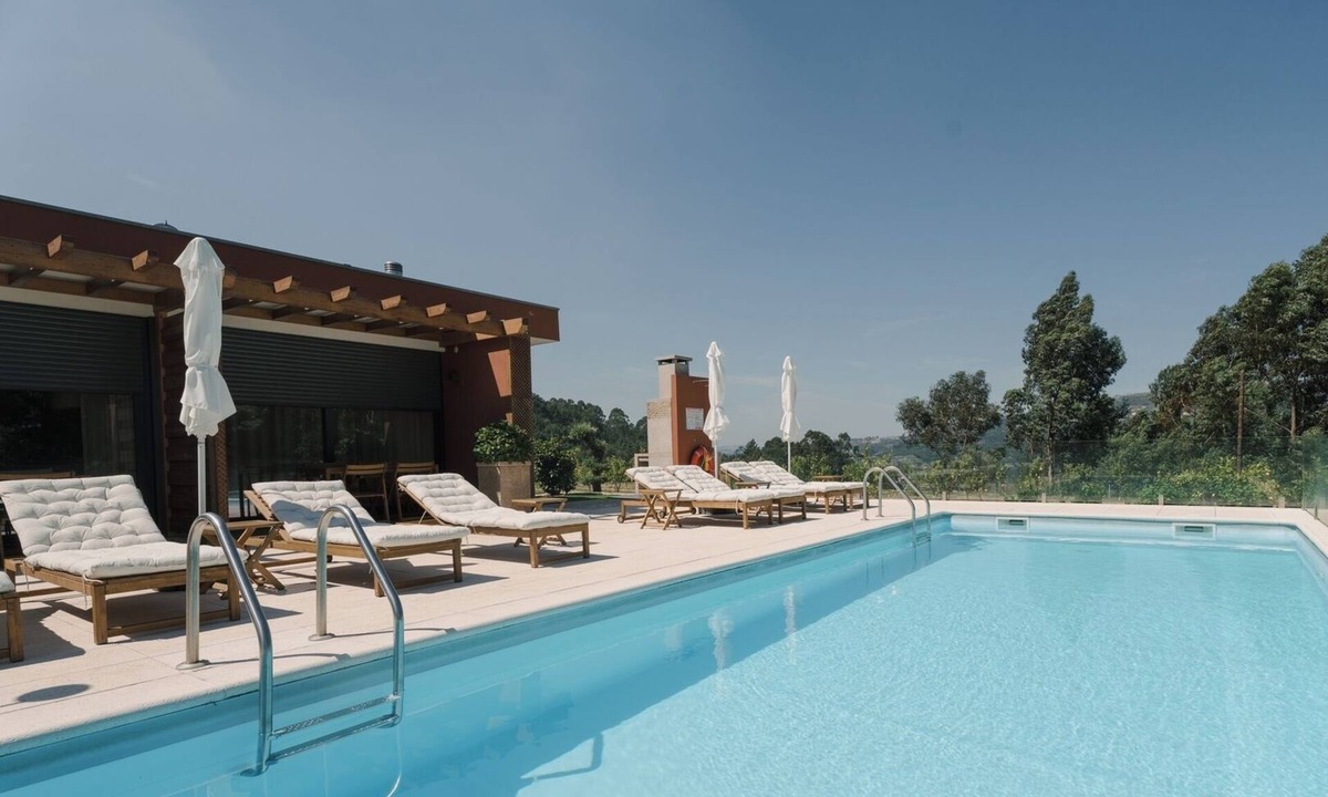 Pacos de Gaiolo House | Souto Village 1 - by RowdHouses