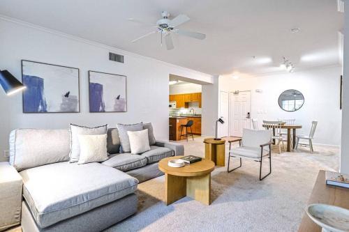 Marina del Rey Apartment | Spacious 3BDR 2BTH near Venice Beach w Pool
