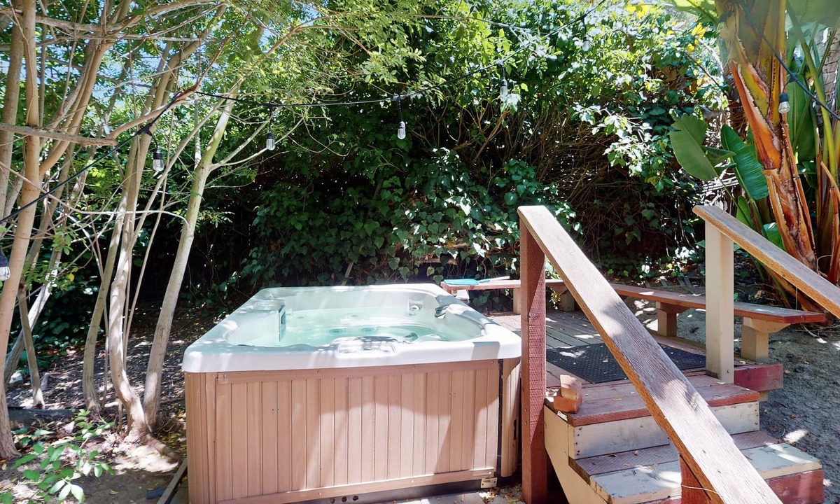 Hidden Valley House | Spacious home with private backyard, W/D, AC, and fire pit