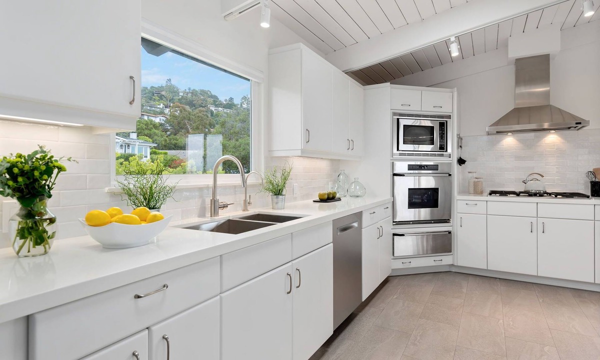 Riviera House | Spacious Riviera Home with Amazing Ocean & City Views!
