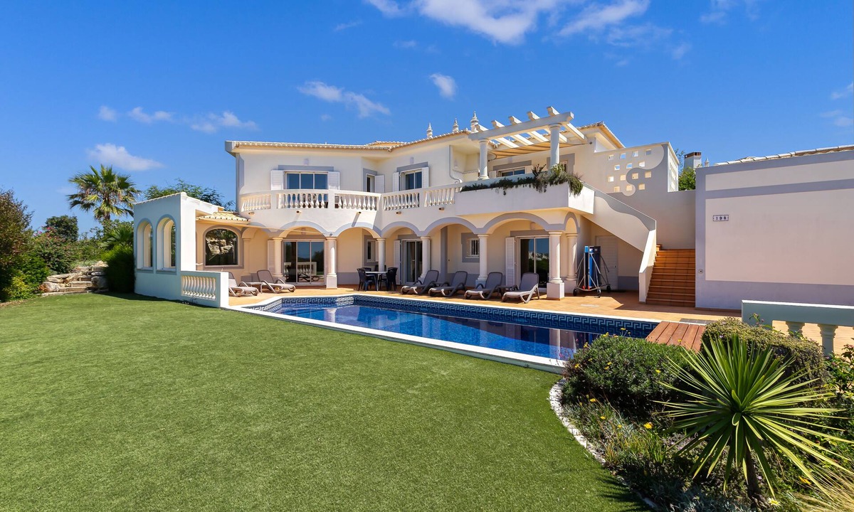 Vila do Bispo Villa | Spacious villa with Private Pool
