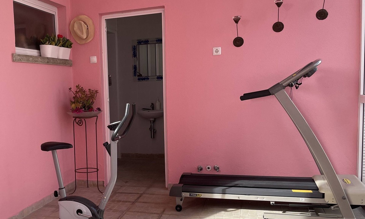 Pica Galo Villa | Spascious 5 beedroom villa with pool next to the beach and LIsbon