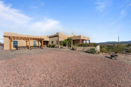 Wickenburg House | Star Ranch Lodging