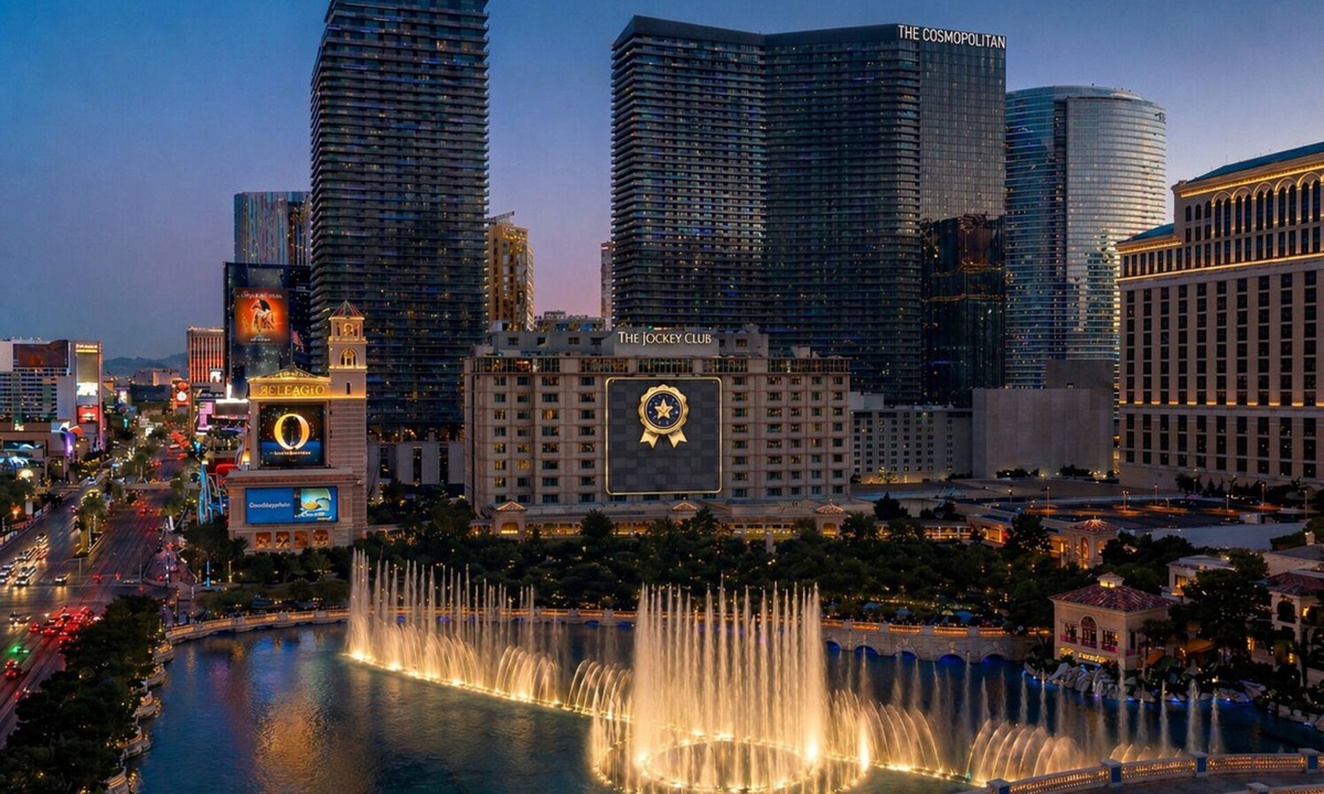Las Vegas Strip Condo | Stay Together Suites - Penthouse, Sleeps 12, Center Strip - Jockey Club