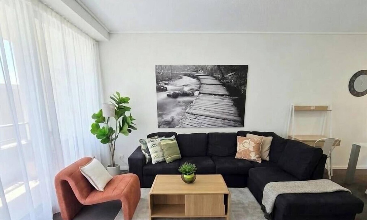 Brisbane Central Business District Apartment | Stunning 3 Bedroom with RiverViews+2 carparks+Huge Balcony+WIFI+Pool+Tennis Court+Gym & Steam Room