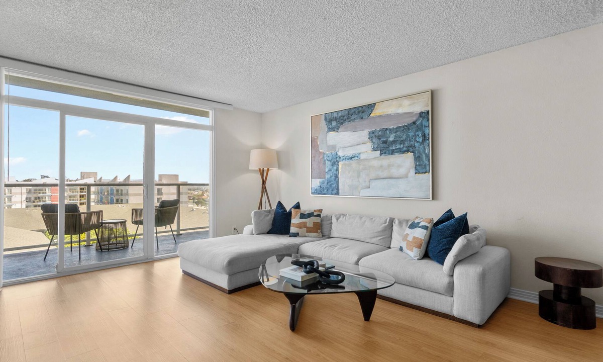 Marina del Rey Hotel | Stunning 3BR Oasis with Pacific Ocean Views High floor