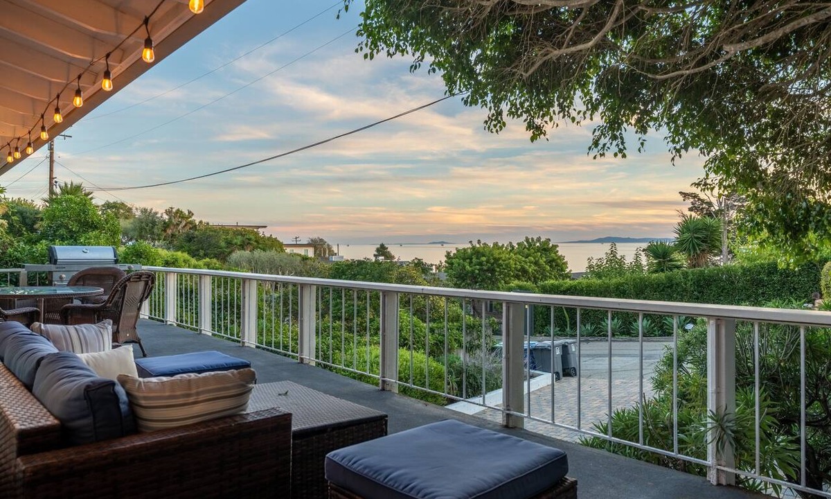 Summerland House | Summerland Surf Shack | The Chosen Collection