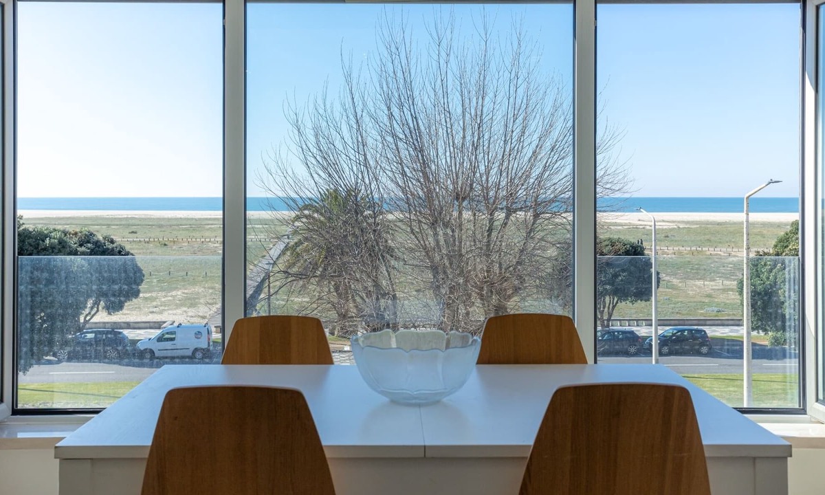 Figueira da Foz Apartment | Sunshine Coast Apartment by Rent4All